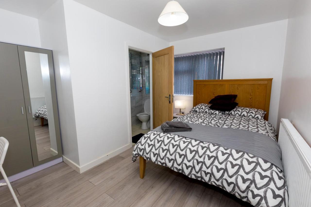 Comfortable Stay In Shirley, Solihull - Room 1 Birmingham Exterior photo